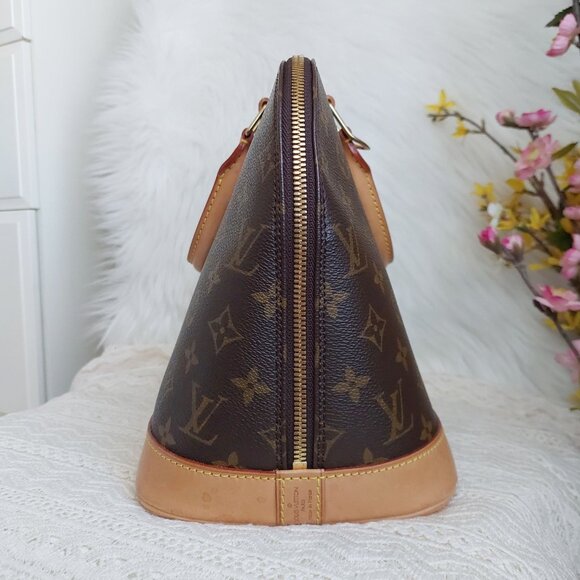 SOLD Louis Vuitton Alma PM Monogram Canvas Handbag - Picture 4 of 16